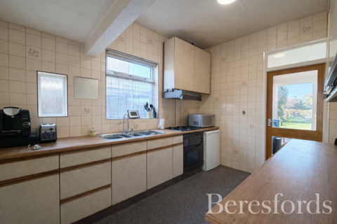 undefined, Ravenscourt Grove, Hornchurch, RM12