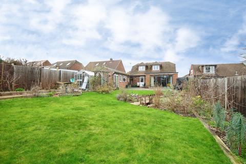 3 bedroom detached bungalow for sale, Trees Avenue, Hughenden Valley, High Wycombe