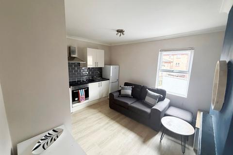 1 bedroom flat for sale, New Cut, Newmarket