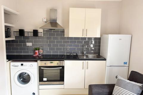 1 bedroom flat for sale, New Cut, Newmarket