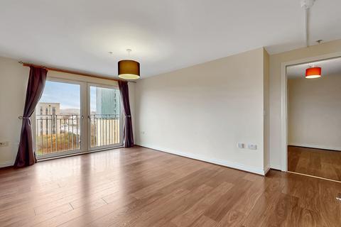 2 bedroom flat for sale, The Plaza, Victoria Road