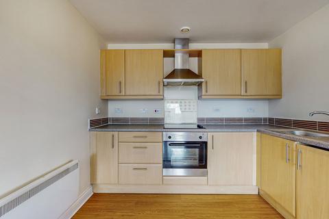 2 bedroom flat for sale, The Plaza, Victoria Road