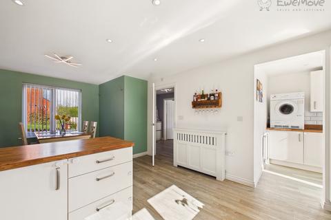 4 bedroom detached house for sale, Gale Way, Tiverton EX16