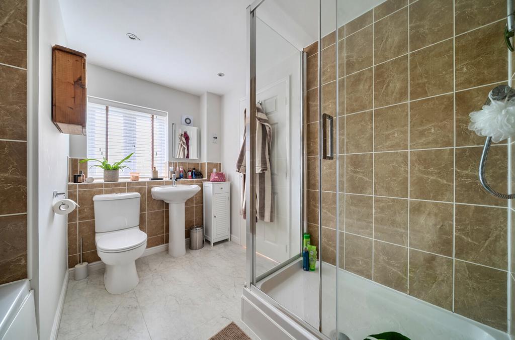 Ensuite