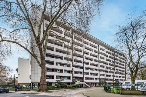 1 bedroom flat for sale, Hallfield Estate, London, W2