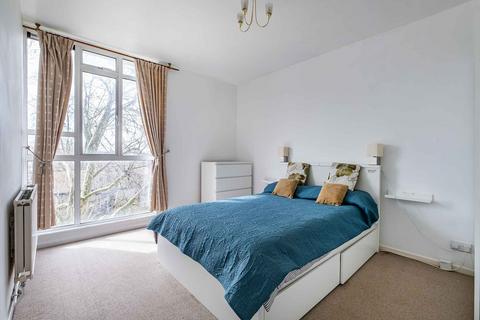 1 bedroom flat for sale, Hallfield Estate, London, W2