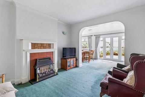 3 bedroom detached house for sale, Chester Drive, Harrow, HA2 7PY