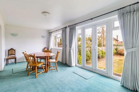 3 bedroom detached house for sale, Chester Drive, Harrow, HA2 7PY