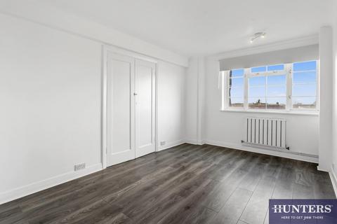 2 bedroom flat to rent, Ashford Court, Ashford Road, NW2