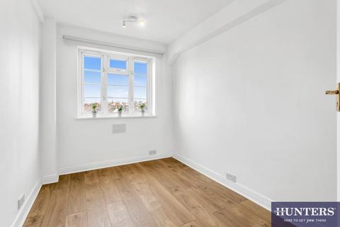 2 bedroom flat to rent, Ashford Court, Ashford Road, NW2