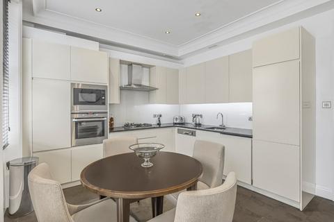 4 bedroom flat to rent, Prince Of Wales Terrace, Kensington, London, W8