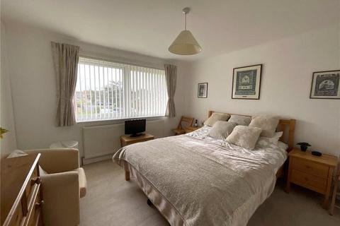 2 bedroom apartment for sale, Montagu Road, Highcliffe, Christchurch, Dorset, BH23