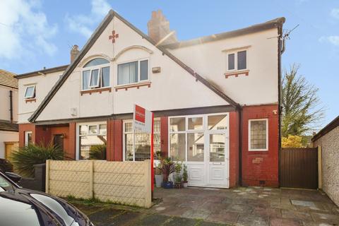 3 bedroom semi-detached house for sale, Scarisbrick Avenue, Didsbury, Manchester, Greater Manchester, M20
