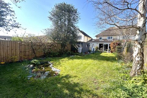 3 bedroom semi-detached house for sale, Fairfield Road, Biggleswade, SG18