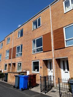 4 bedroom townhouse for sale, Greengage, Manchester M13