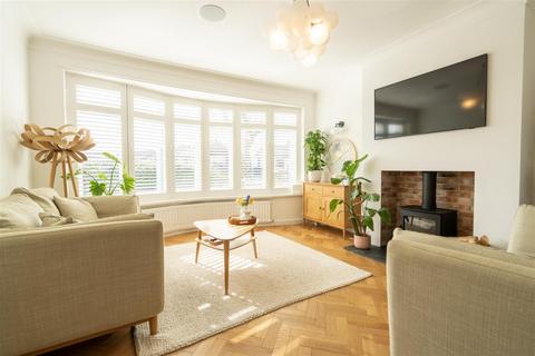 4 bedroom semi-detached house for sale, Longridge Drive, Whitley Bay