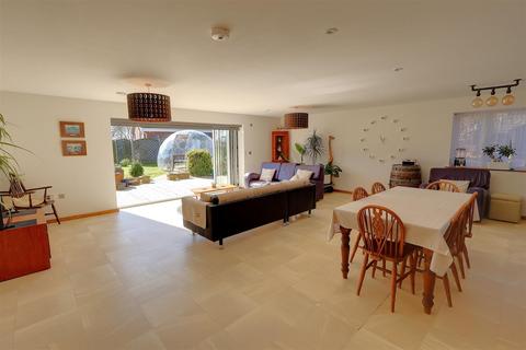 undefined, Ross Road, Huntley, Gloucester