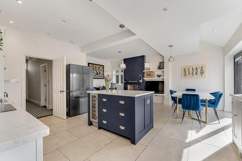 4 bedroom detached house for sale, Swithland Lane, Leicester LE7