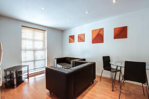 2 bedroom apartment to rent, Curzon Place, Gateshead Quayside,