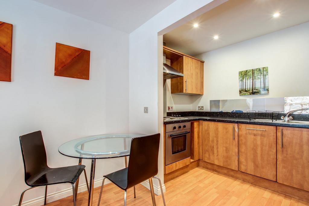 Kitchen dining