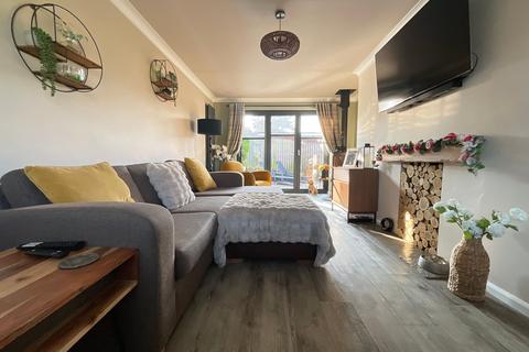 2 bedroom detached bungalow for sale, Moor Lane, Newby, YO12