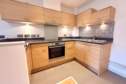 1 bedroom flat to rent, Admiralty Road, Portsmouth, PO1
