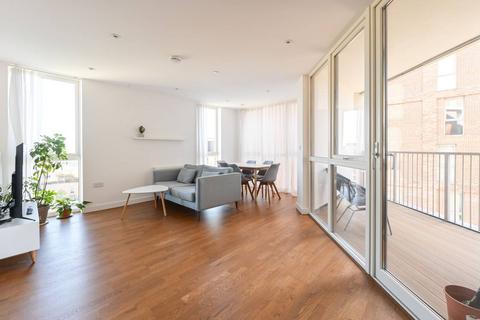 2 bedroom flat for sale, Discovery Tower, Canning Town, London, E16