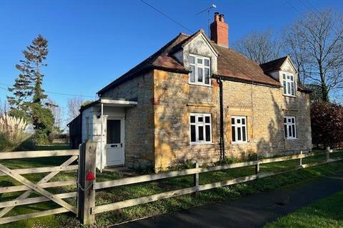 3 bedroom detached house for sale, Hinton-On-The-Green, Evesham