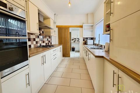 3 bedroom detached house for sale, Burns Street, Gainsborough DN21