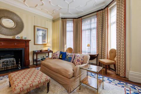 1 bedroom flat to rent, Down Street, Mayfair, London, W1J