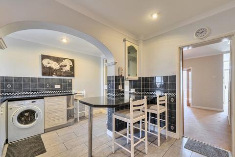 3 bedroom terraced house for sale, St Augustine Street, Taunton