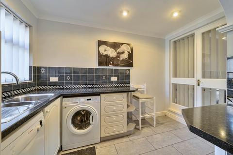 3 bedroom terraced house for sale, St Augustine Street, Taunton