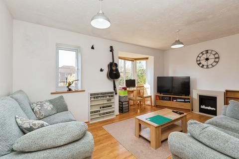 1 bedroom flat for sale, Poets Chase, Aylesbury