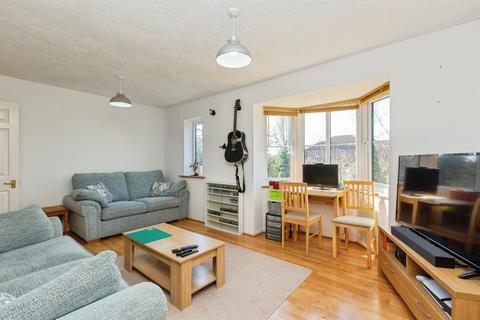 1 bedroom flat for sale, Poets Chase, Aylesbury