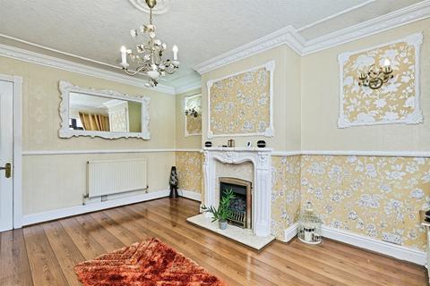 3 bedroom terraced house for sale, Bilston Road, Wednesbury