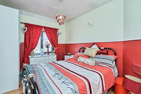 3 bedroom terraced house for sale, Bilston Road, Wednesbury