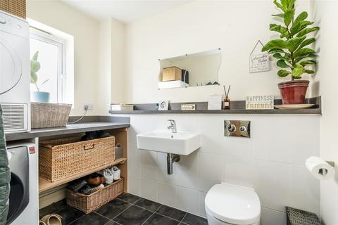 4 bedroom terraced house for sale, Brunel Way, Bedhampton