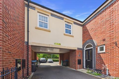 3 bedroom semi-detached house for sale, Western Way, Cheshire CW8