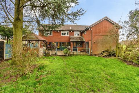 7 bedroom detached house for sale, Bursnips Road, WOLVERHAMPTON, West Midlands, WV11