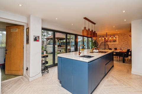 7 bedroom detached house for sale, Bursnips Road, WOLVERHAMPTON, West Midlands, WV11