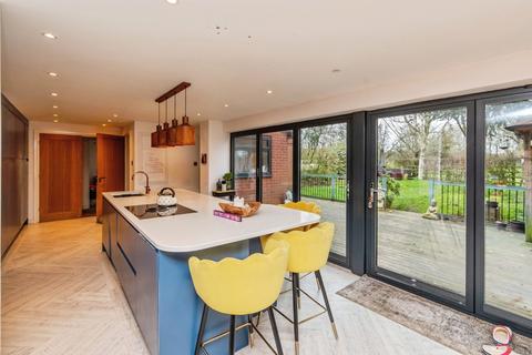 7 bedroom detached house for sale, Bursnips Road, WOLVERHAMPTON, West Midlands, WV11