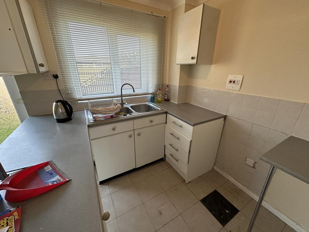 Kitchen.JPG