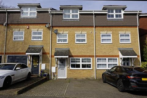 undefined, Hamond Close, South Croydon