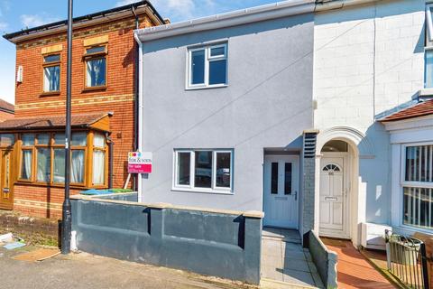 3 bedroom terraced house for sale, Derby Road, Southampton