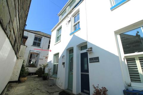 4 bedroom terraced house for sale, Princes Square, Looe PL13