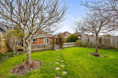 3 bedroom detached bungalow for sale, Dale Avenue, Hassocks, West Sussex, BN6 8LP