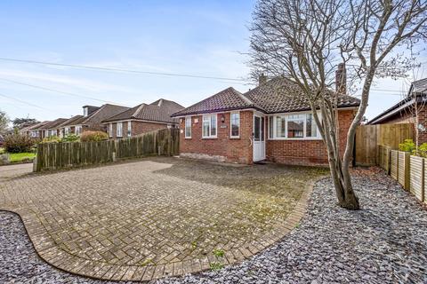 3 bedroom detached bungalow for sale, Dale Avenue, Hassocks, West Sussex, BN6 8LP
