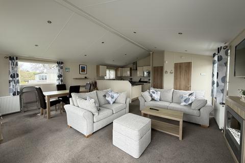 undefined, Two Bed Willerby Clearwater (40x20) Thorness Bay Holiday Park, Cowes PO31