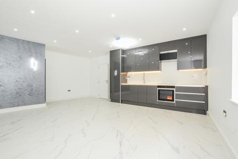 undefined, High Street North, Dunstable, Bedfordshire, LU6