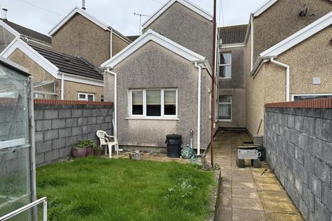 3 bedroom terraced house for sale, Ropewalk Road, Llanelli